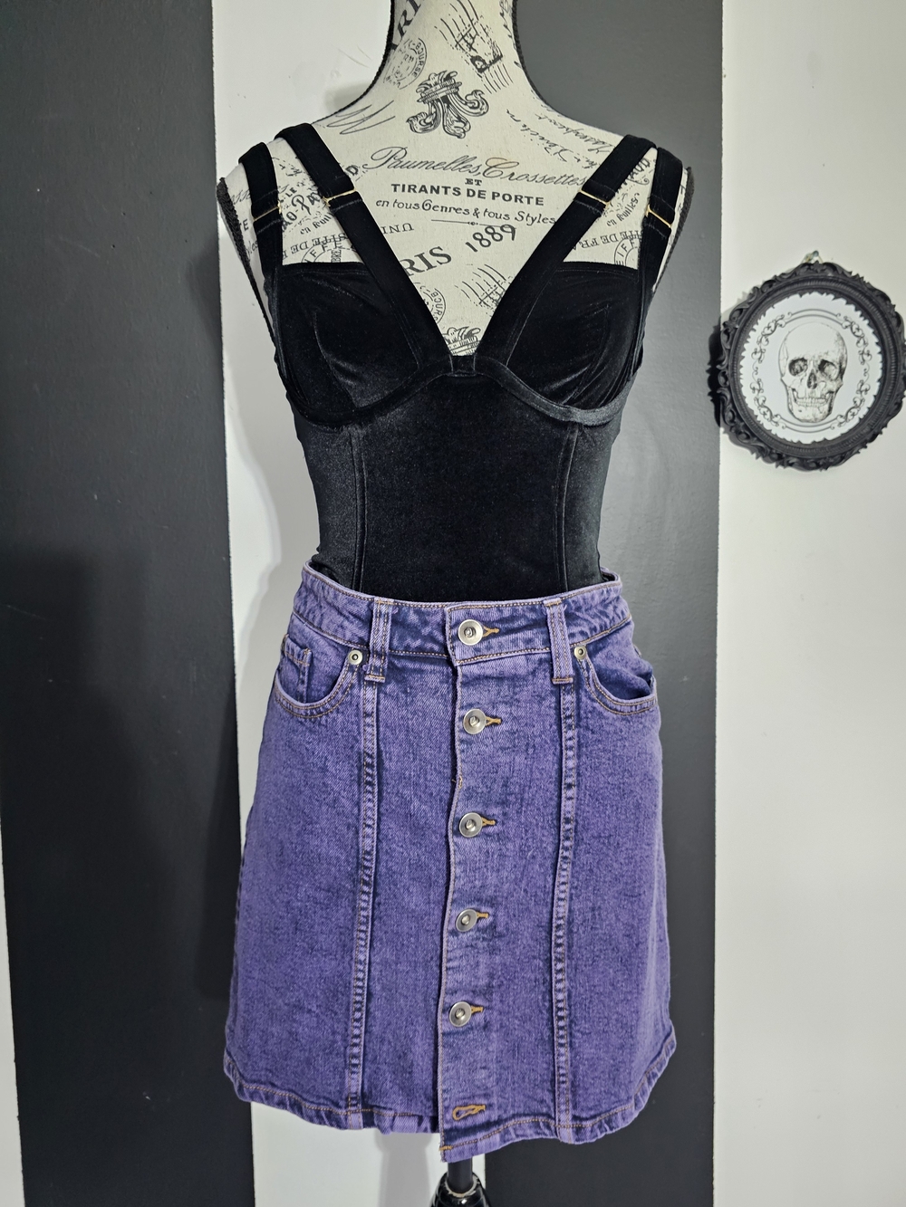 Hot Topic Purple Button-Front Mini Skirt